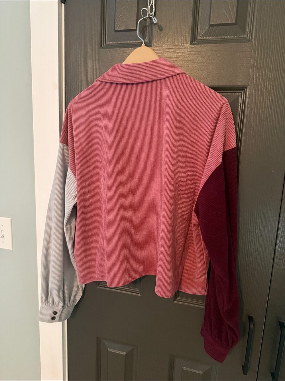 Colorblock Corduroy Button-Up Shirt in Rose, Burgundy & Light Gray - Picture 5 of 5